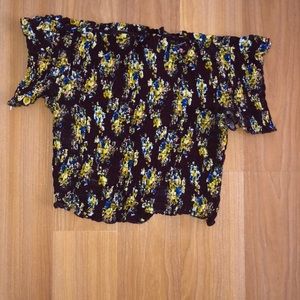 Floral off the shoulder cropped top